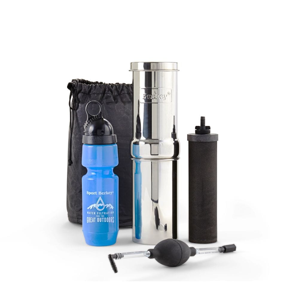 Fontaine berkey filtration GO Berkey® 0.95 litres - une pompe d'amorçage - une gourde filtrante, un sac de voyage Berkey